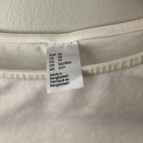 ✨SALE ✨Long Sleeve Crop Top - H&M - Picture 2 of 3